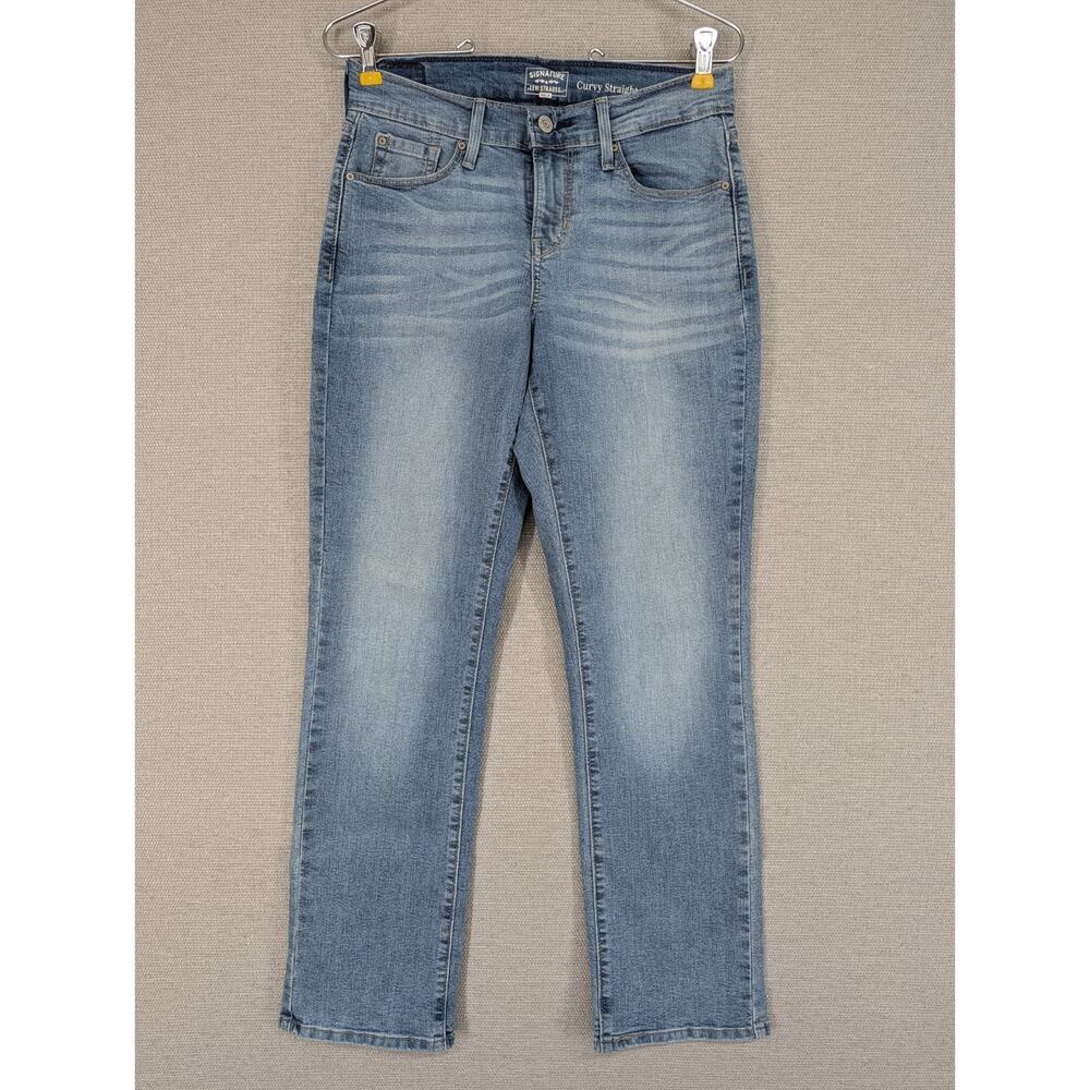 Levi's Blue Jeans Size 2S 26x30 Curvy Straight Signature Gold